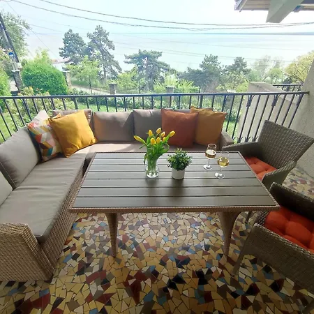 Dorka Holiday home *
